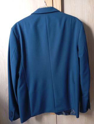 Traje de chaqueta talla 42 y pantalón  talla 40