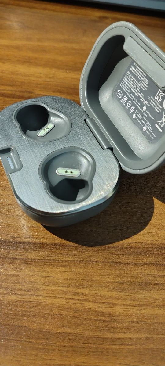 Estuche Carga Bang & Olufsen E8 Motion