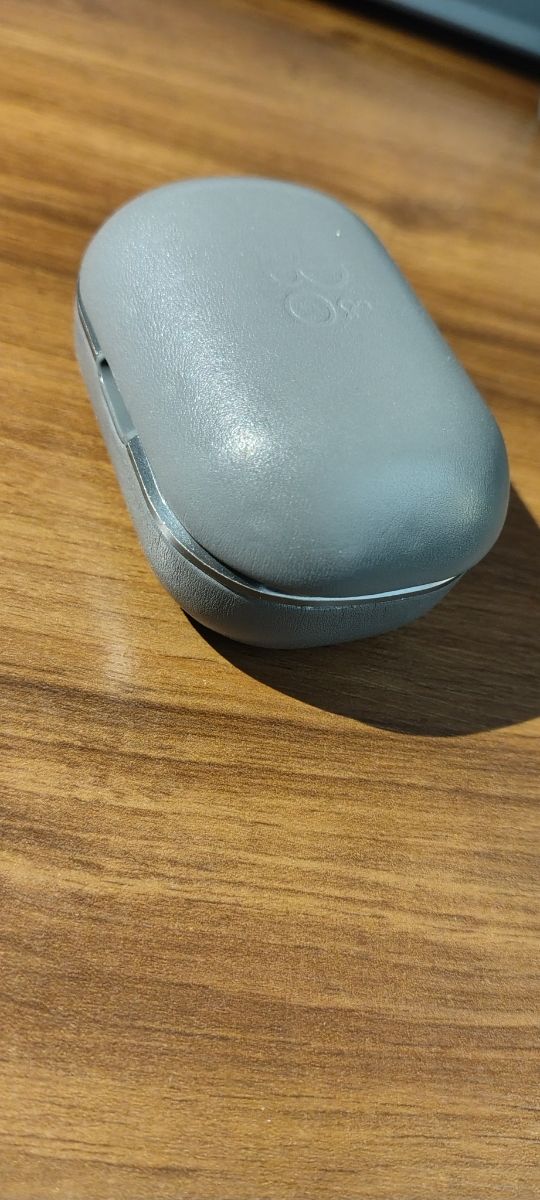 Estuche Carga Bang & Olufsen E8 Motion
