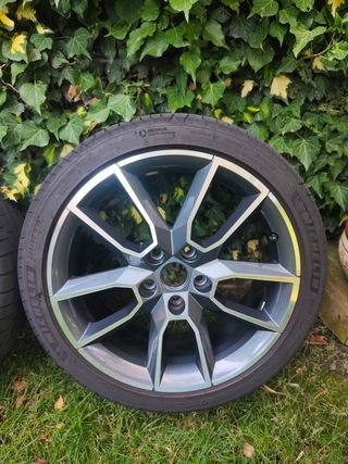 Llantas 18"