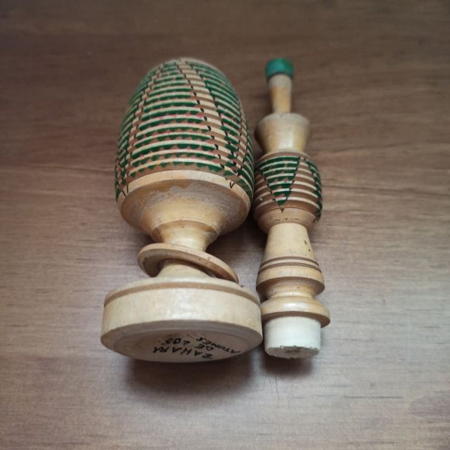 Envase porta Henna, Khol, madera. Decoración