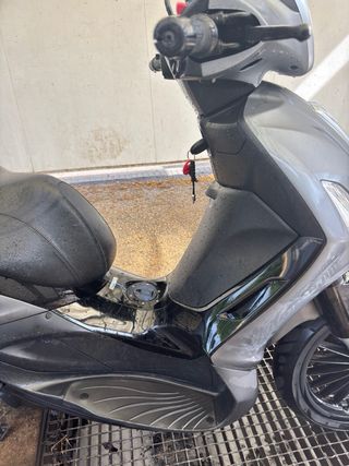 Piaggio Beverly 300 Gris