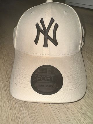 New Era Yankees Gorra Beige – Snapback Ajustable, 
