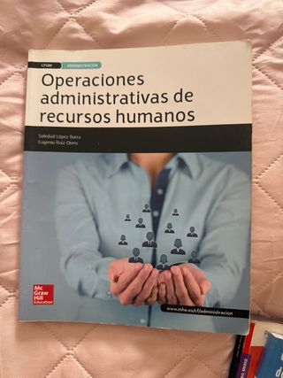 Operaciones administrativas de recursos humanos...
