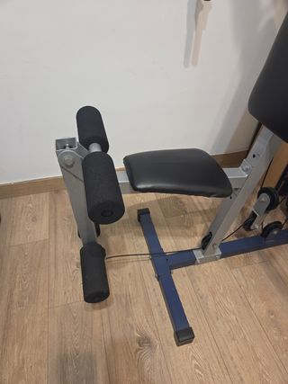 Máquina de pesas multiusos