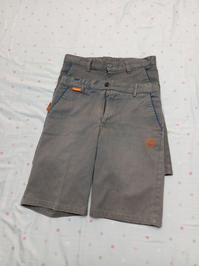 2 Pantalónes cortos/Bermuda Escolapios Talla 10