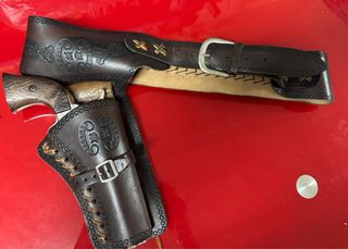 Funda y cinturón de balas para disfraz