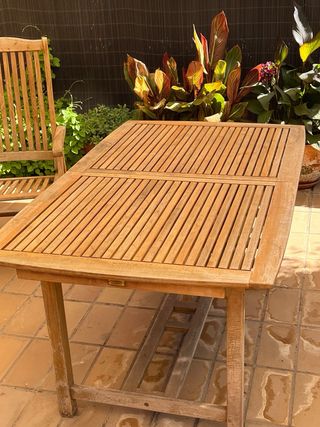 Mesa de jardín de madera de teca con sillas