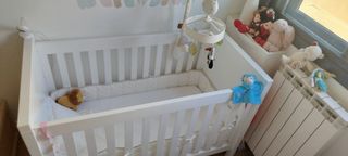 Ocasión!! Cuna madera lacada en blanco