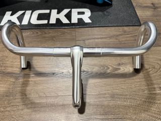 Manillar carretera clásico plateado