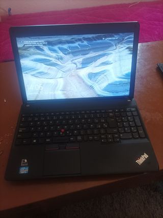 Ordenador Lenovo Negro