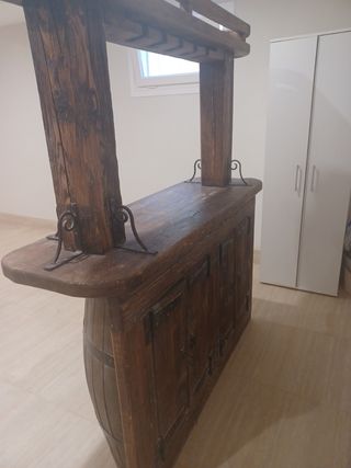 Cantina bar rustica in legno