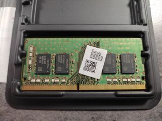 Modulo memoria RAM Samsung DDR4 8GB