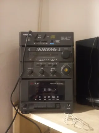 Equipo de música Anson negro