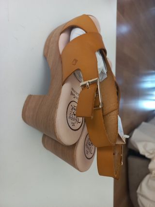 Sandalias de piel The Happy Monk