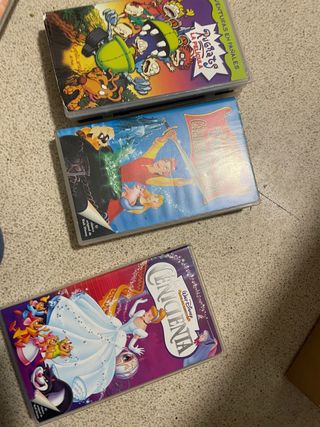 Películas VHS Rugrats y Cenicienta