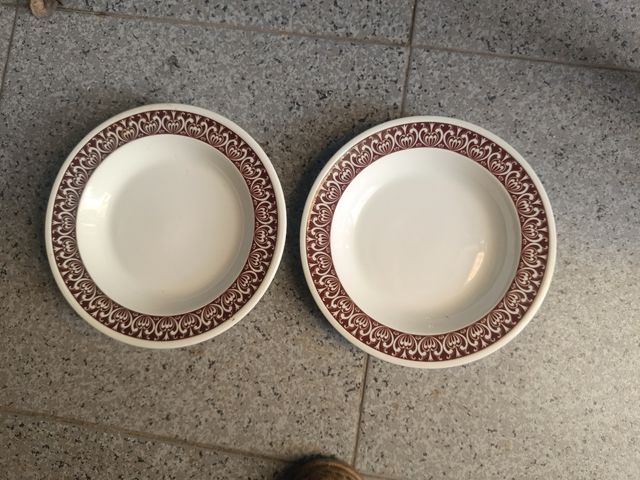 Antiguos platos Bidasoa