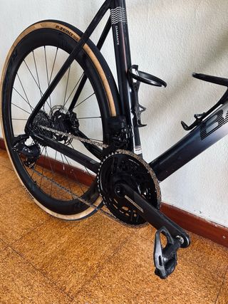 Bicicleta de carretera Basso diamante