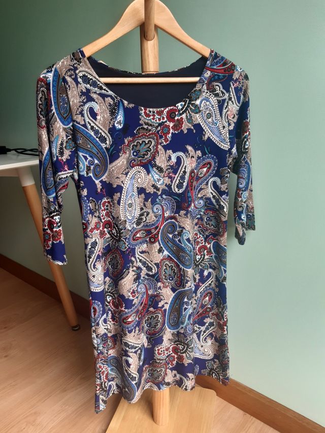 Vestido estampado paisley