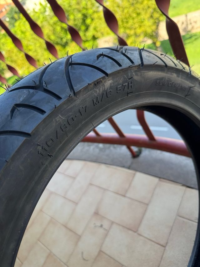 Pirelli Sport Demon