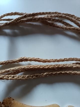 Cinturón con placas y detalle de dragón