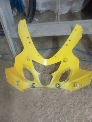 Carenado Suzuki Amarillo