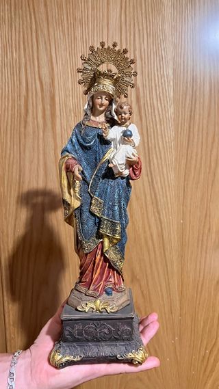 Figura María Auxiliadora