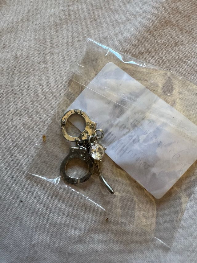 Piercings de esposas con cristal