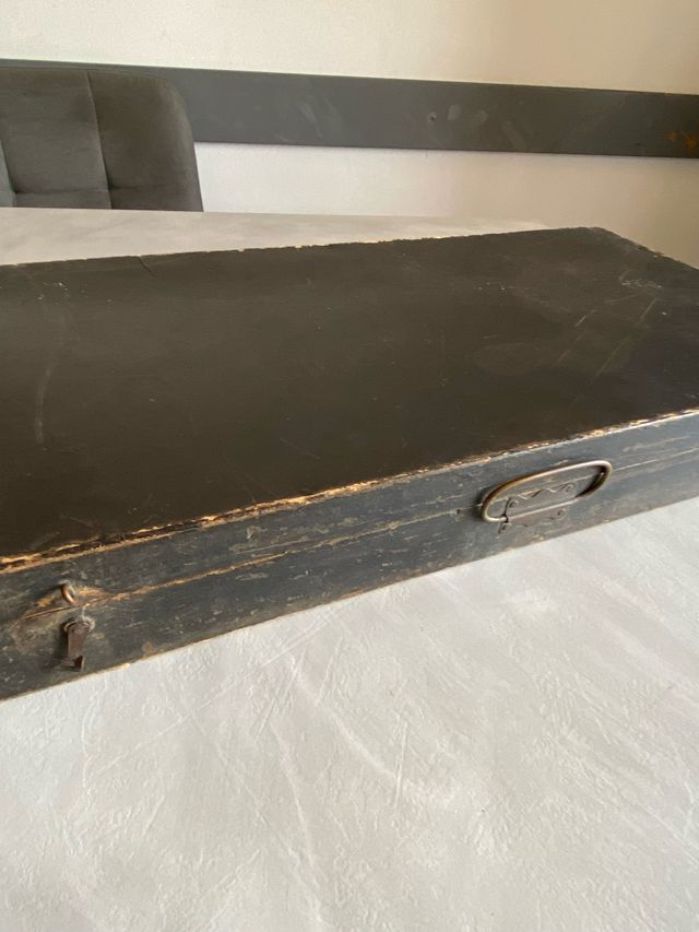 Antica Cetra con decorazioni