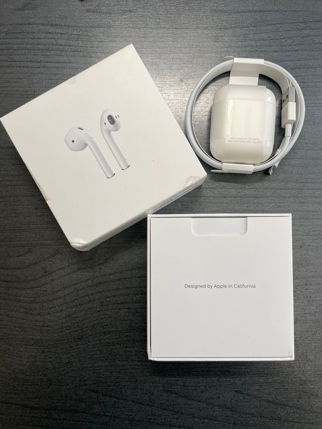 AirPods 2ª gen. Custodia A1602 + Scatola