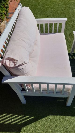 Conjunto de jardín: sofá, 2 sillas y mesa