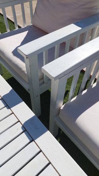 Conjunto de jardín: sofá, 2 sillas y mesa