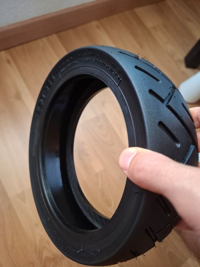 Cubierta antipinchazos para patinetes Xiaomi