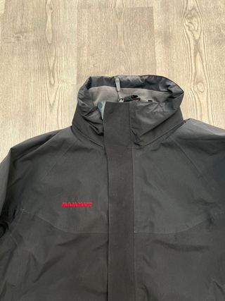 Chaqueta Mammut Gore-Tex Talla L Negra