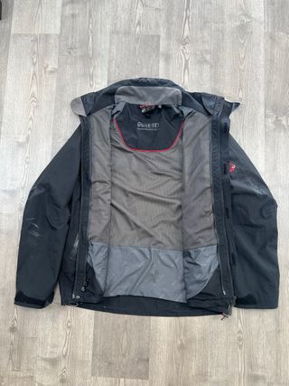 Chaqueta Mammut Gore-Tex Talla L Negra