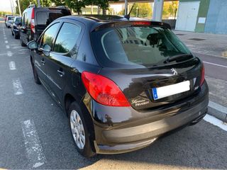 Peugeot 207 2009