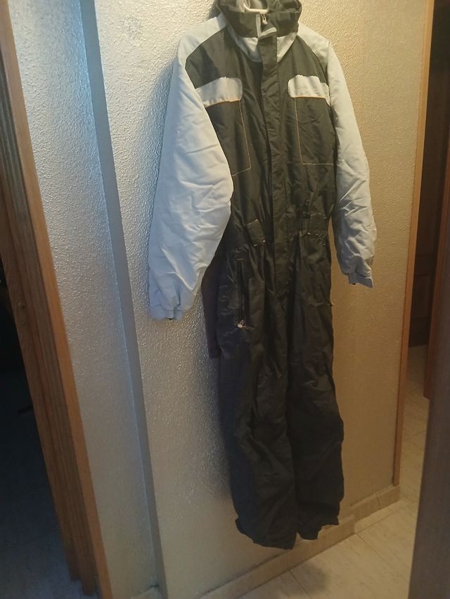 Mono de esquí talla M