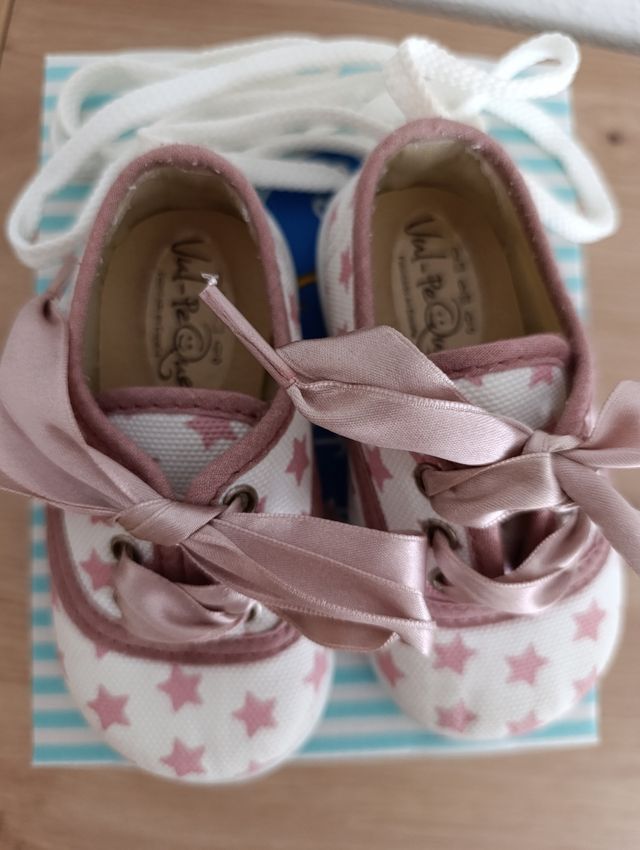 Zapatillas Lonetas Estrellas Bebé Talla 20