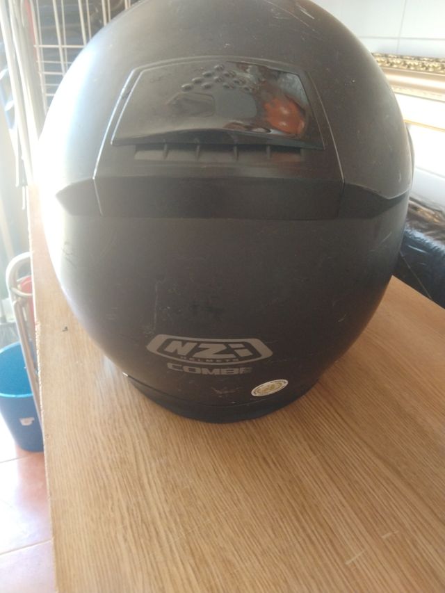 Casco de moto NZI,talla L