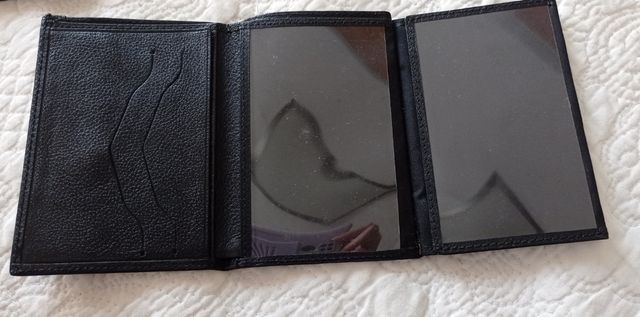 Cartera de piel para hombre