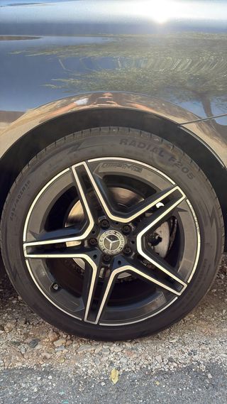 Llantas Mercedes AMG Originales se vende neumatico