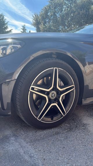 Llantas Mercedes AMG Originales se vende neumatico