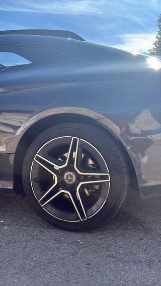 Llantas Mercedes AMG Originales se vende neumatico