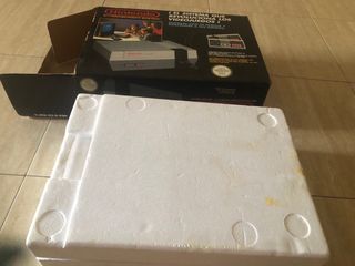 Nintendo NES Consola Beige + 2 Juegos