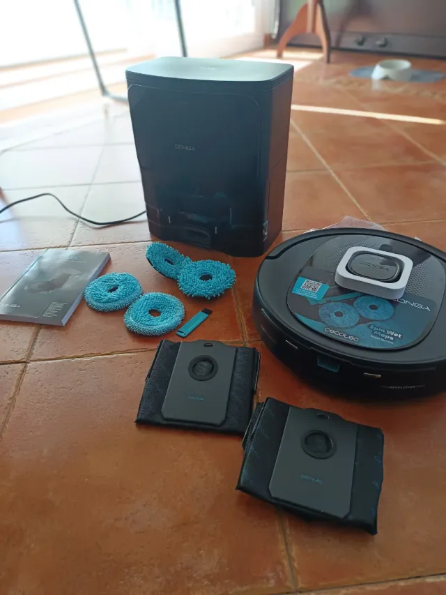 Conga 9590 Aspirador Robô