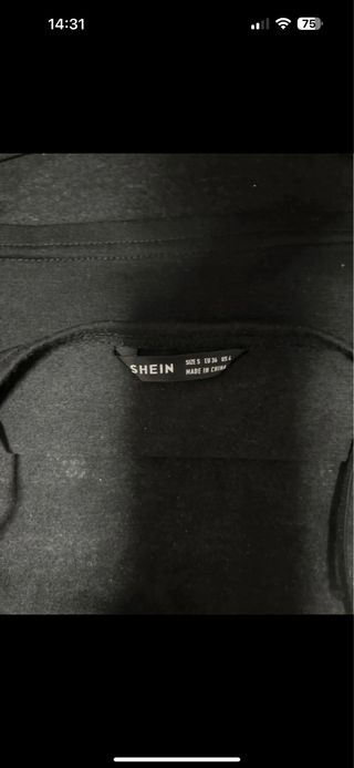 Top Shein bandana negro