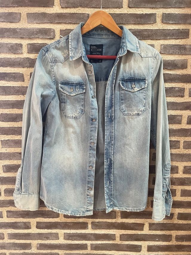 Chaqueta/Camisa Vaquera Bershka