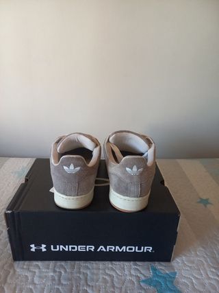 Adidas Campus gris. NO ENVIO. En buen estado.