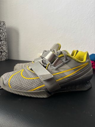 Zapatillas Nike Halterofilia Gris/Amarillo