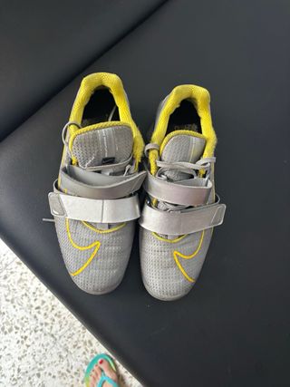 Zapatillas Nike Halterofilia Gris/Amarillo